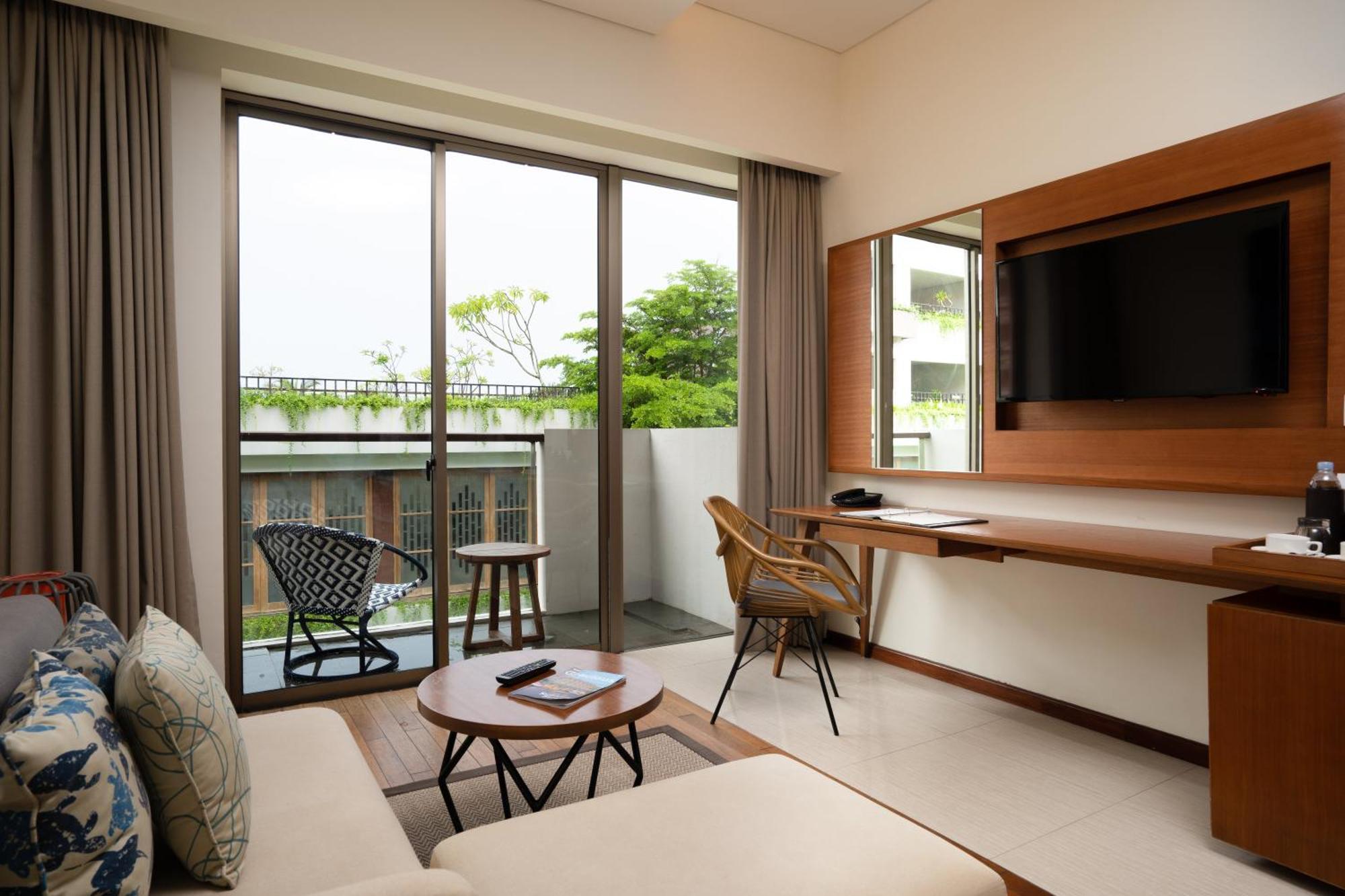 Merusaka Nusa Dua Exterior foto A room at the hotel