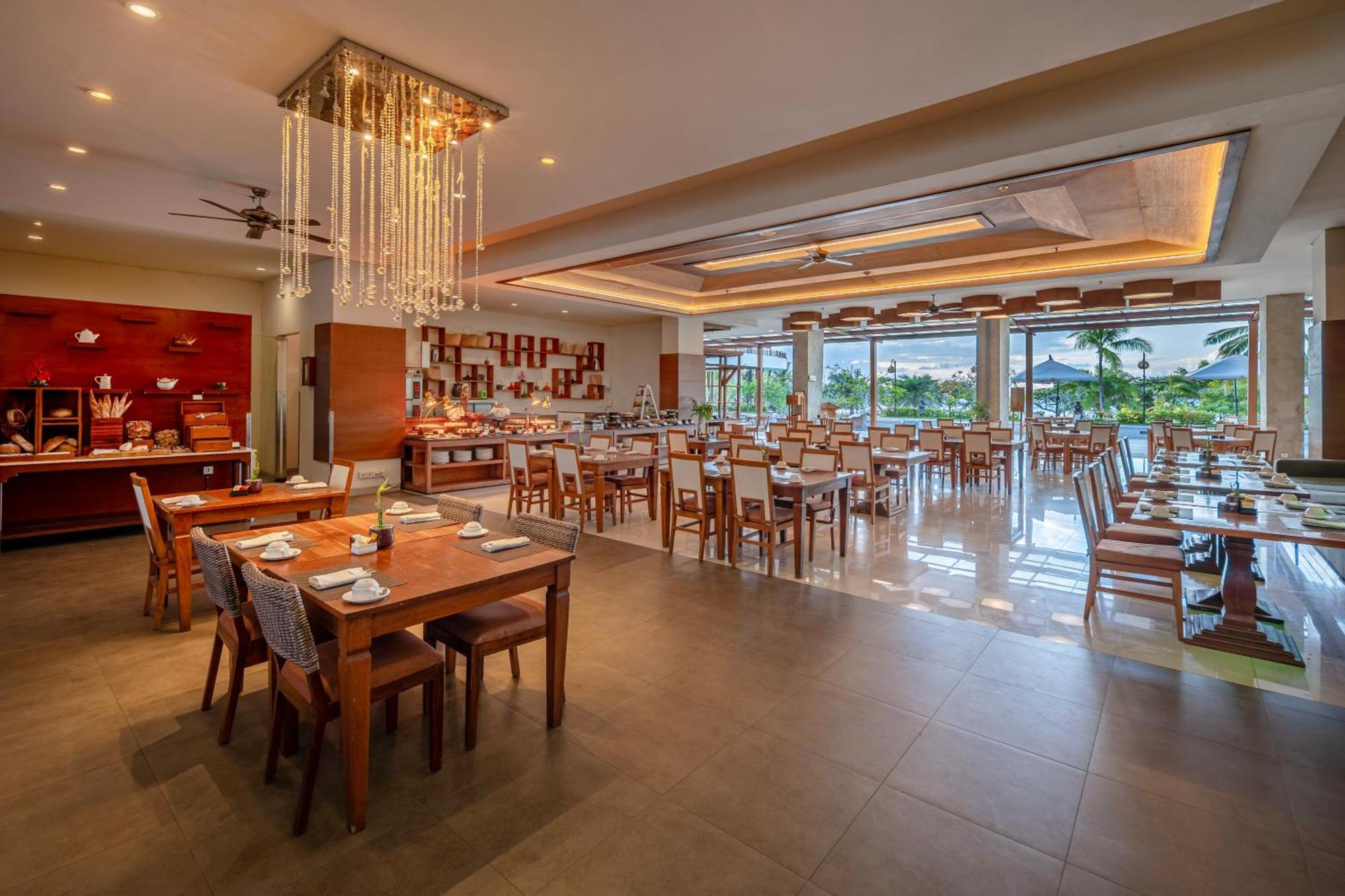 Merusaka Nusa Dua Exterior foto The Beach Club